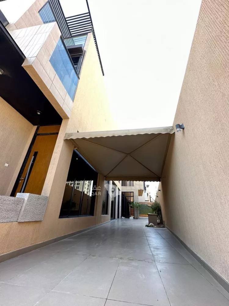 Villa for Sale in Al Khobar At Tahliyah صورة 3