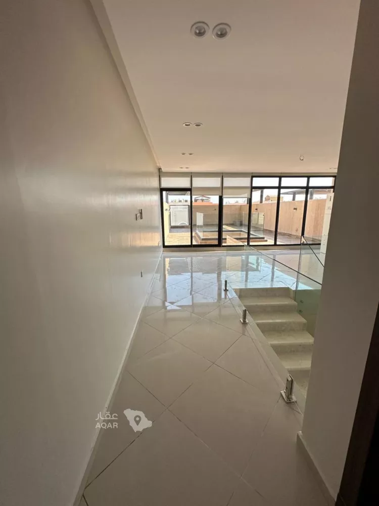 Villa for Sale in Al Khobar At Tahliyah 27
