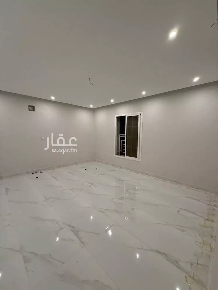 شقة للبيع في شارع حجلان, حي هجر, مدينة الدمام, المنطقة الشرقية 6