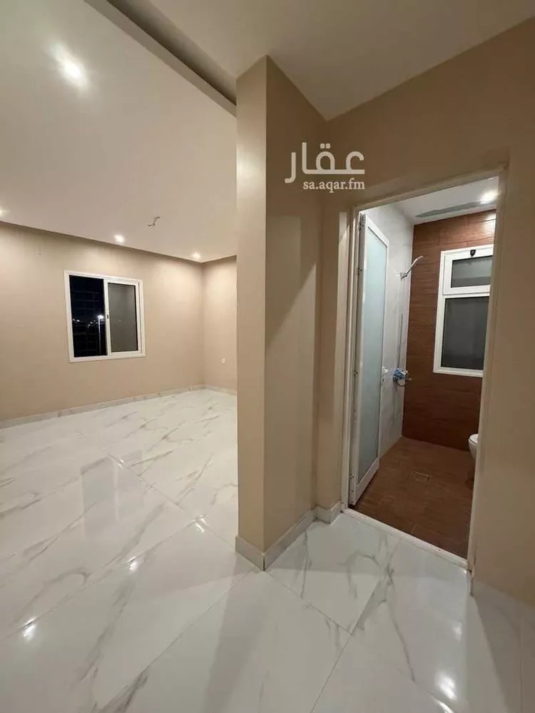 شقة للبيع في شارع حجلان, حي هجر, مدينة الدمام, المنطقة الشرقية 7