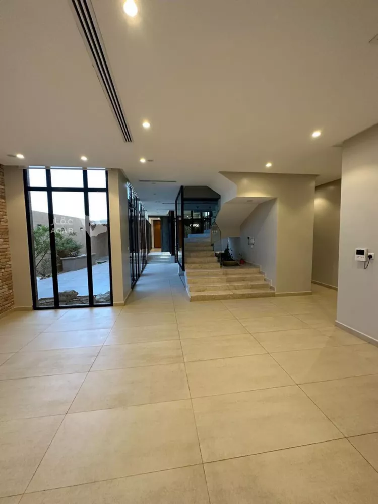 Villa for Sale in Al Khobar At Tahliyah 8
