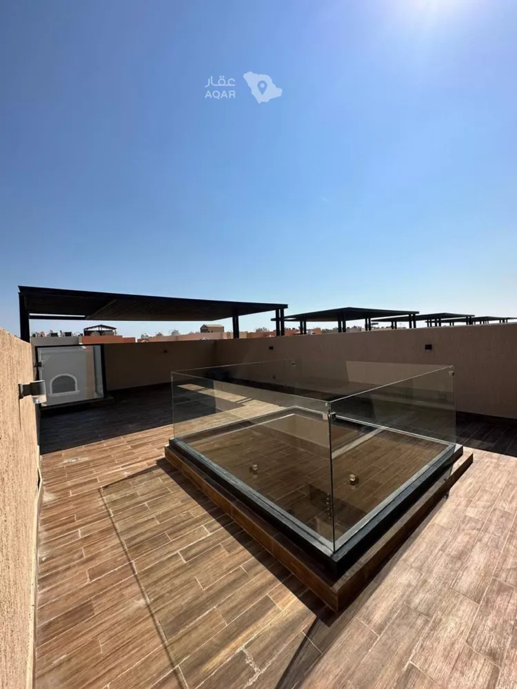 Villa for Sale in Al Khobar At Tahliyah 30