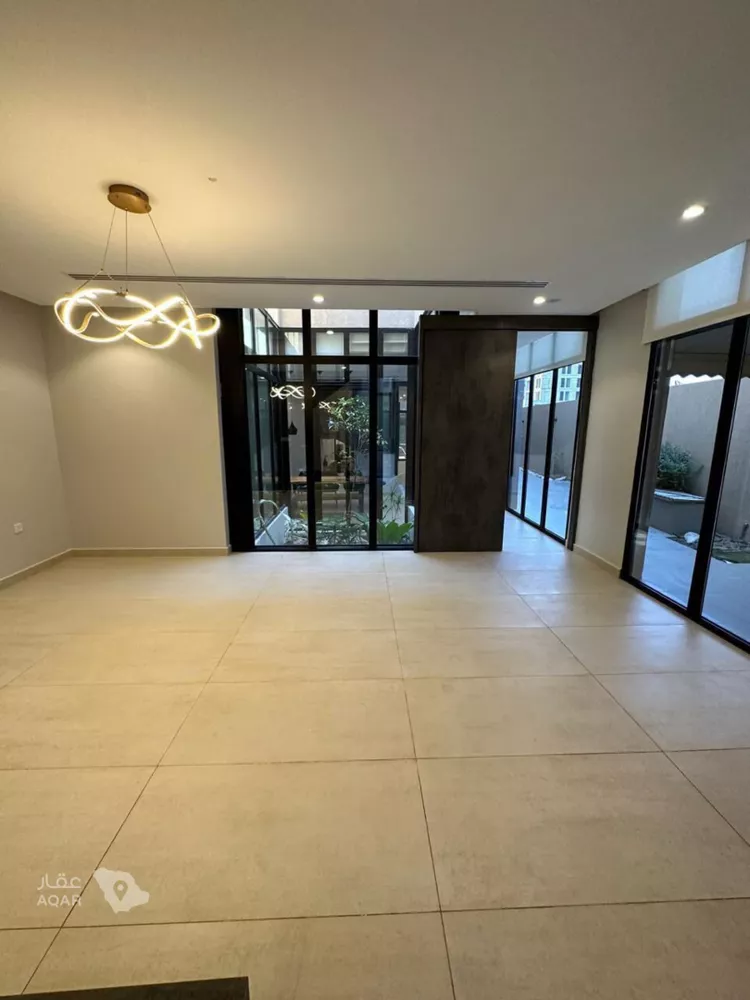 Villa for Sale in Al Khobar At Tahliyah 14
