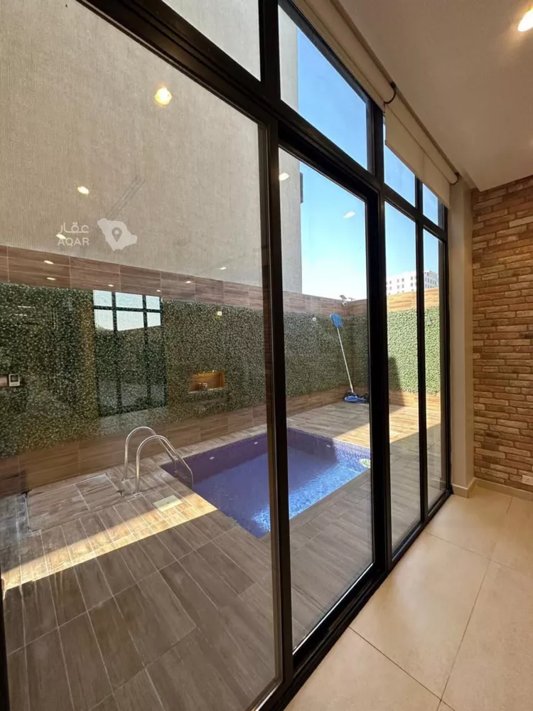Villa for Sale in Al Khobar At Tahliyah 7