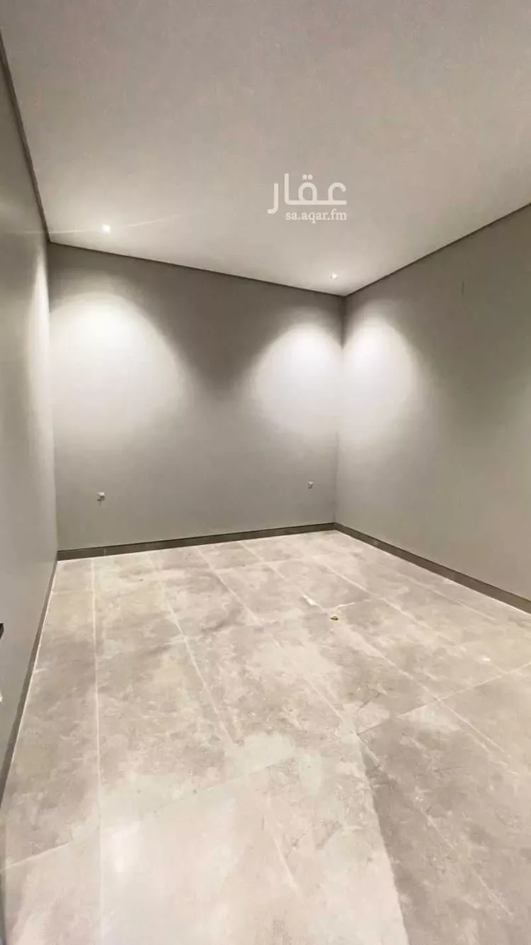 Floor for Sale in Riyadh Qurtubah 7