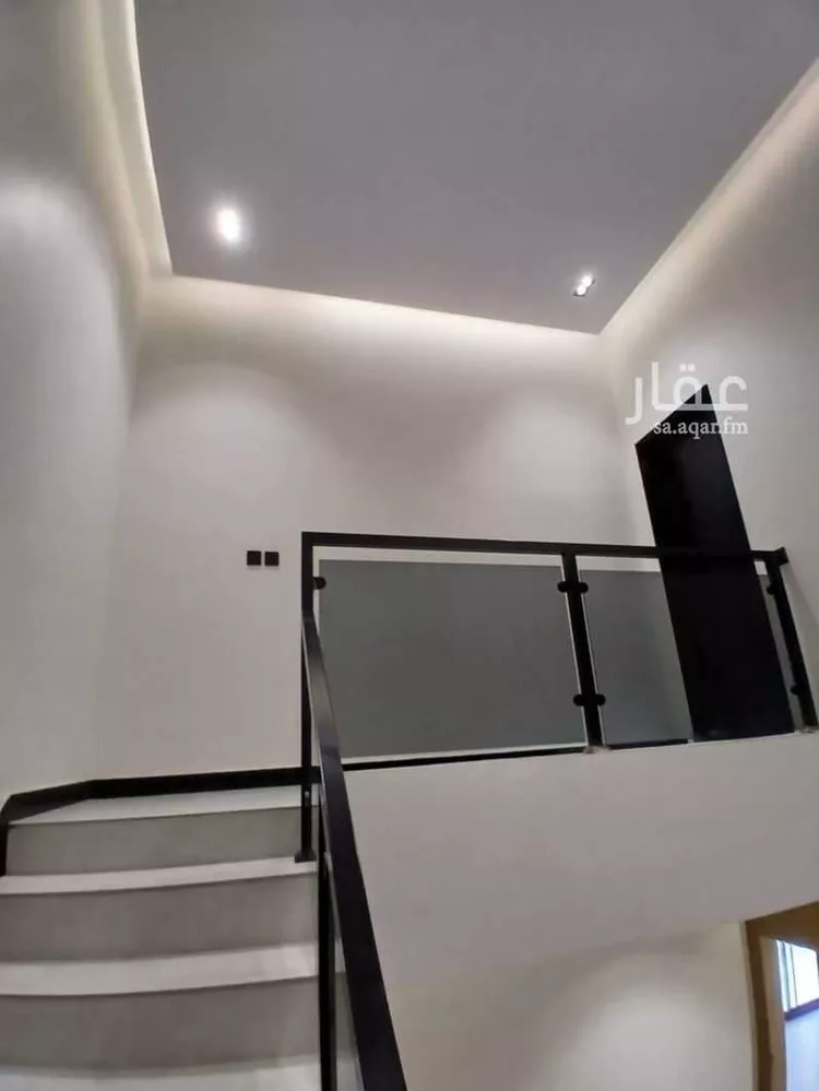 Villa for Sale in Riyadh Al Janadriyah 13