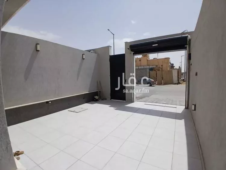 Villa for Sale in Riyadh Al Janadriyah 15