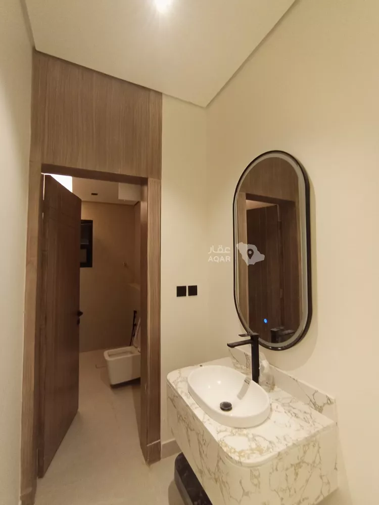 Floor for Sale in Riyadh Ash Sharq 10