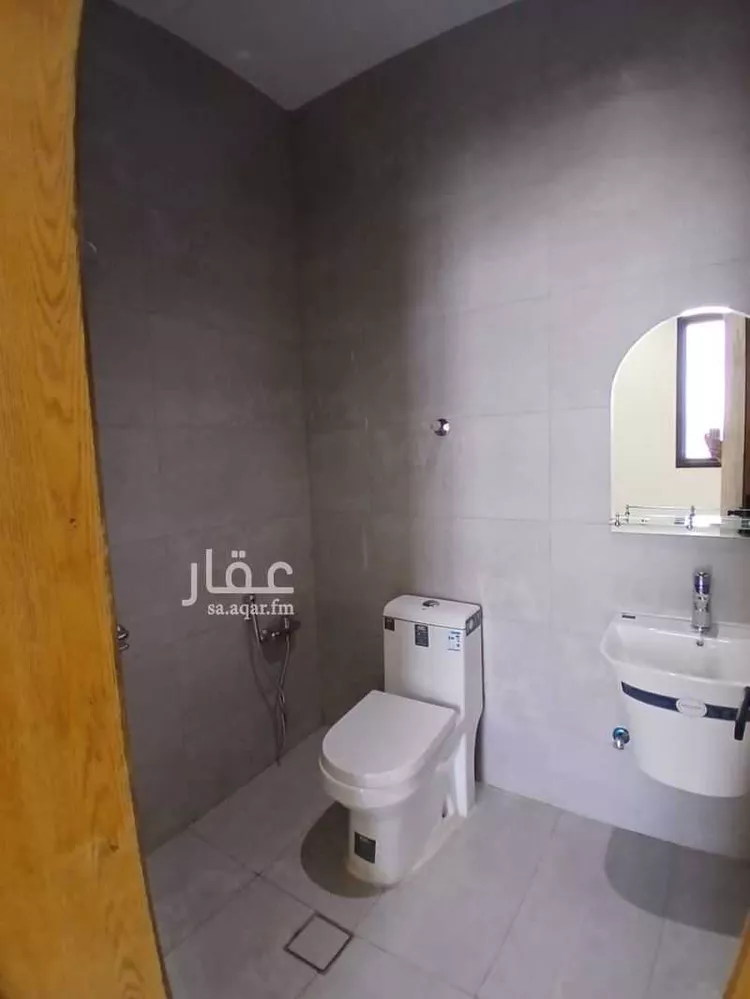 Villa for Sale in Riyadh Al Janadriyah 11