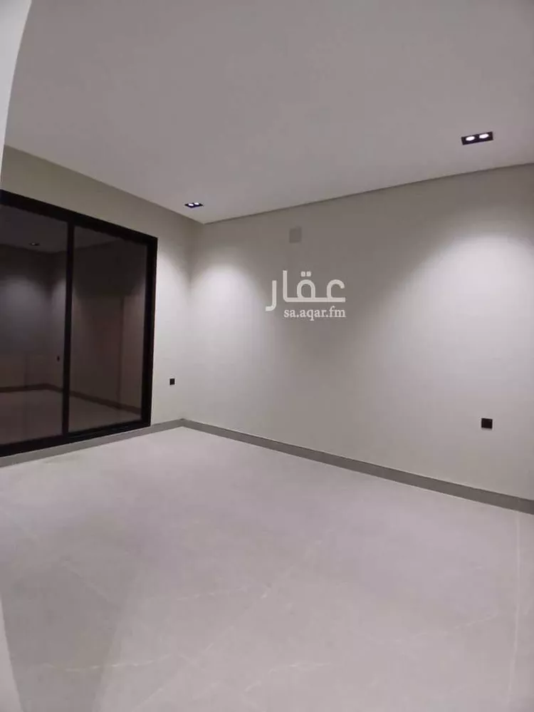 دور للبيع في شارع العينين, حي إشبيلية, مدينة الرياض, منطقة الرياض 12