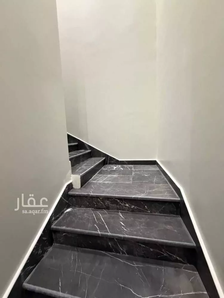 فيلا للبيع في شارع ١٠٩ الرمال , حي الرمال, مدينة الرياض, منطقة الرياض صورة 4