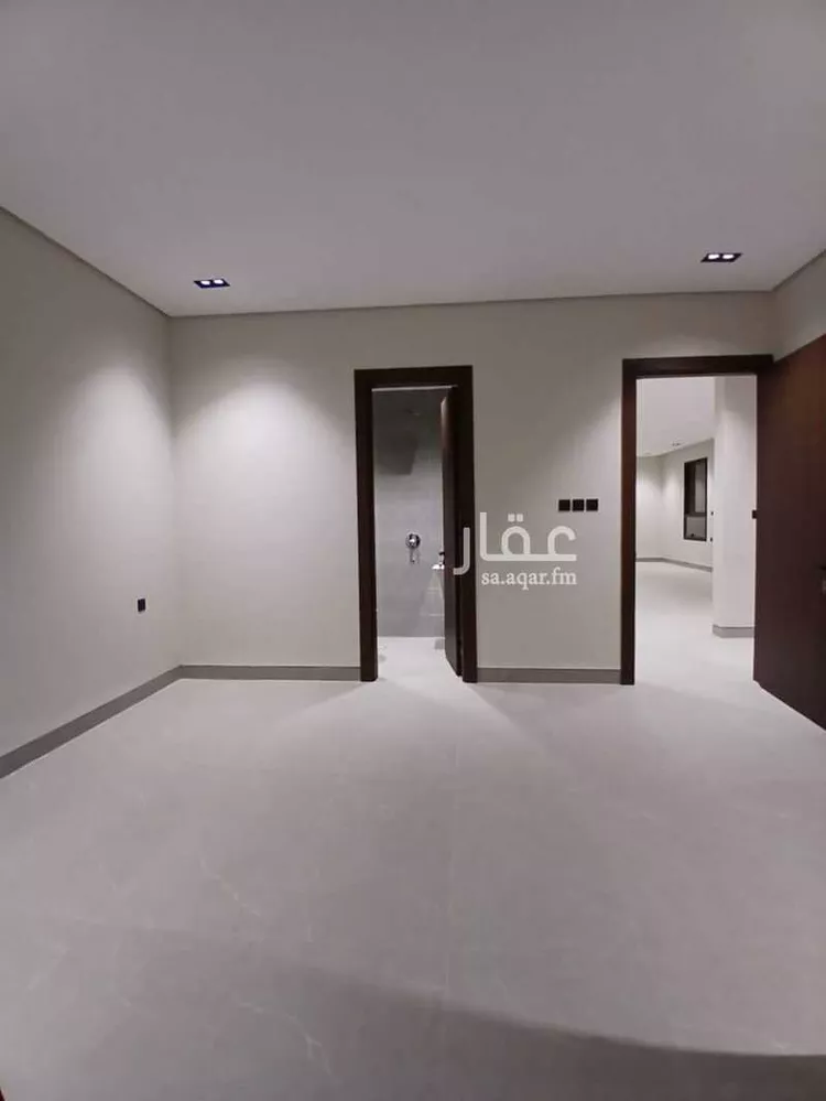 Floor for Sale in Riyadh Ishbiliyah 8