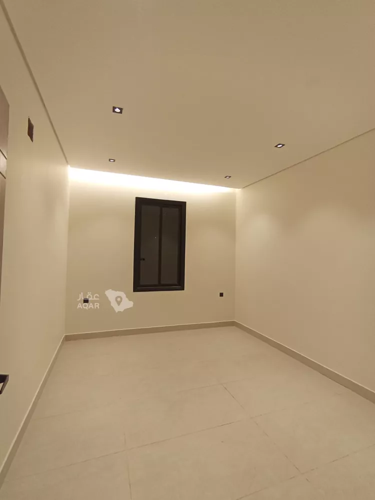 Floor for Sale in Riyadh Ash Sharq 8