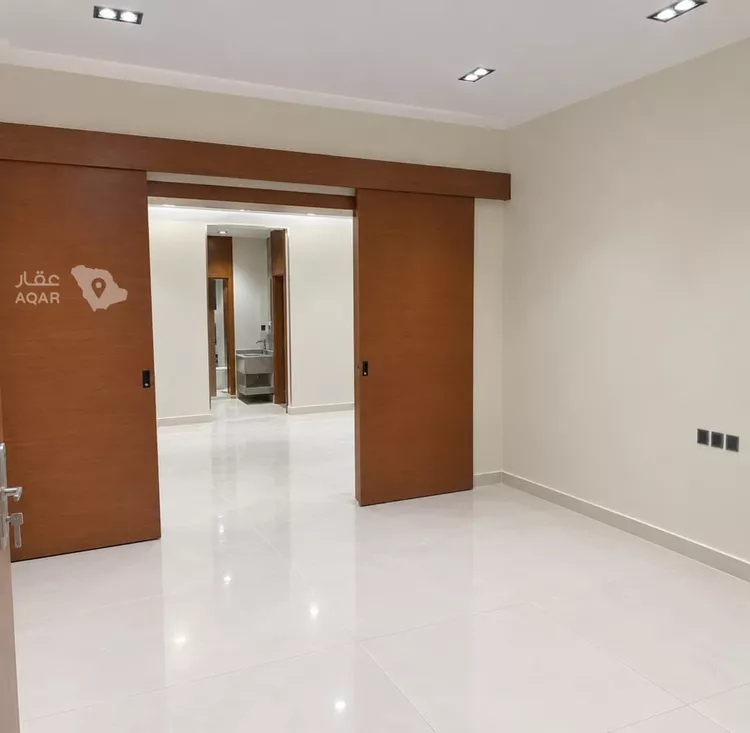 فيلا للبيع في شارع الحبواء, حي طيبة, مدينة الرياض, منطقة الرياض 3