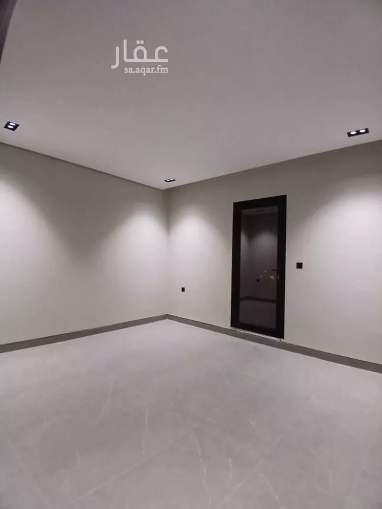Floor for Sale in Riyadh Ishbiliyah 6