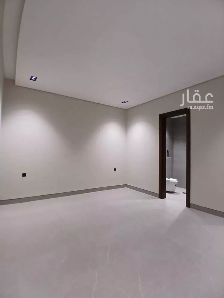 دور للبيع في شارع العينين, حي إشبيلية, مدينة الرياض, منطقة الرياض 14