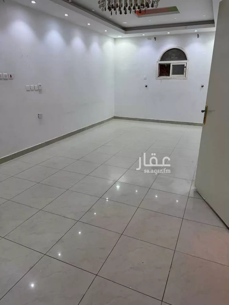 Floor for Rent in Riyadh Tuwaiq صورة 3