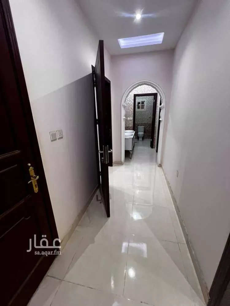 عمارة للبيع في شارع عبدالرحمن بن نامي, حي الواحة, مدينة جدة, منطقة مكة المكرمة 8