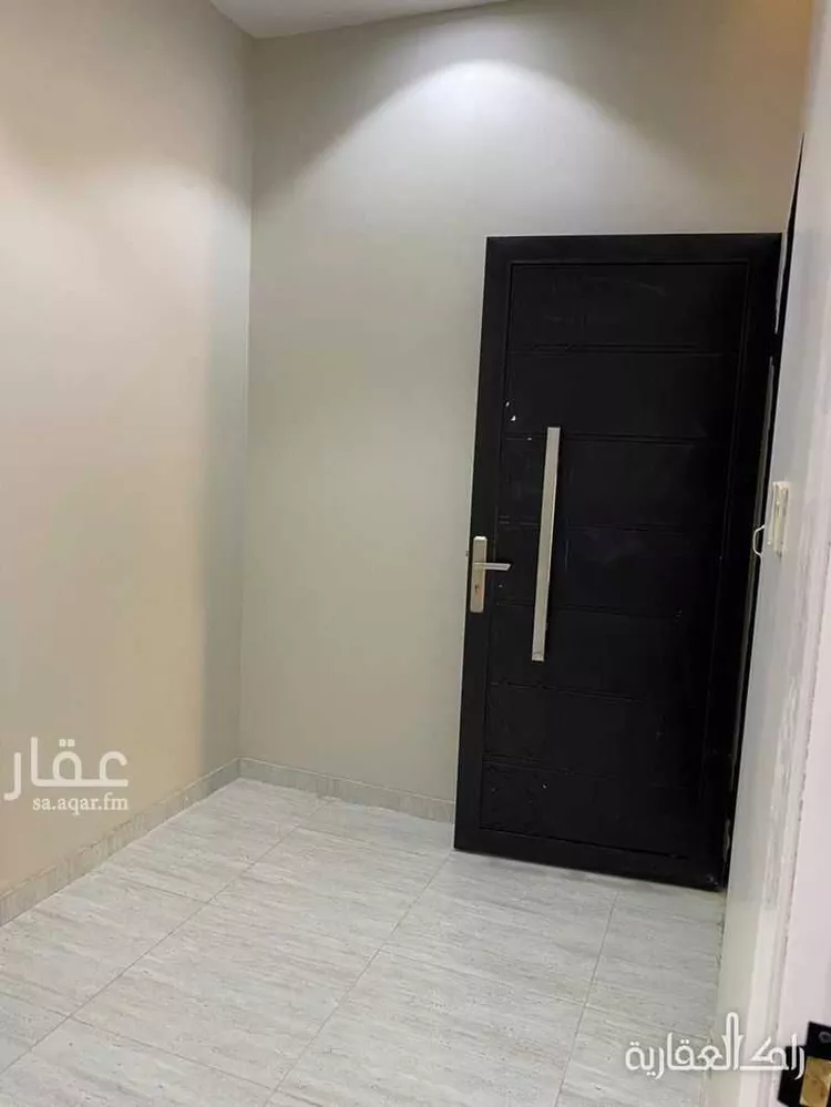 فيلا للبيع في شارع سرية الطرف, حي الأخضر, مدينة تبوك, منطقة تبوك 17