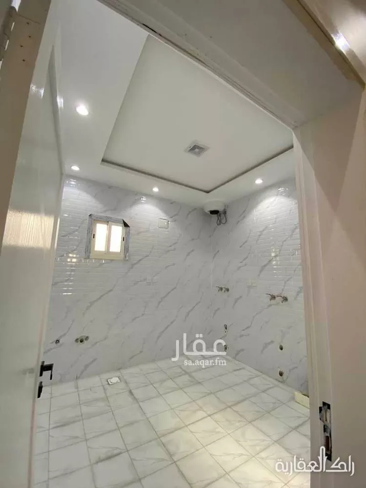 فيلا للبيع في شارع سرية الطرف, حي الأخضر, مدينة تبوك, منطقة تبوك صورة 3