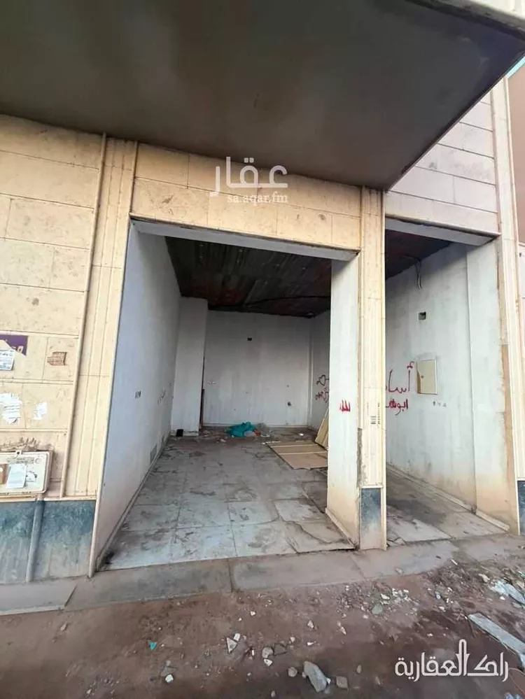 عمارة للبيع في شارع عبدالرحمن بن فيصل, حي الروضة, مدينة تبوك, منطقة تبوك صورة 3