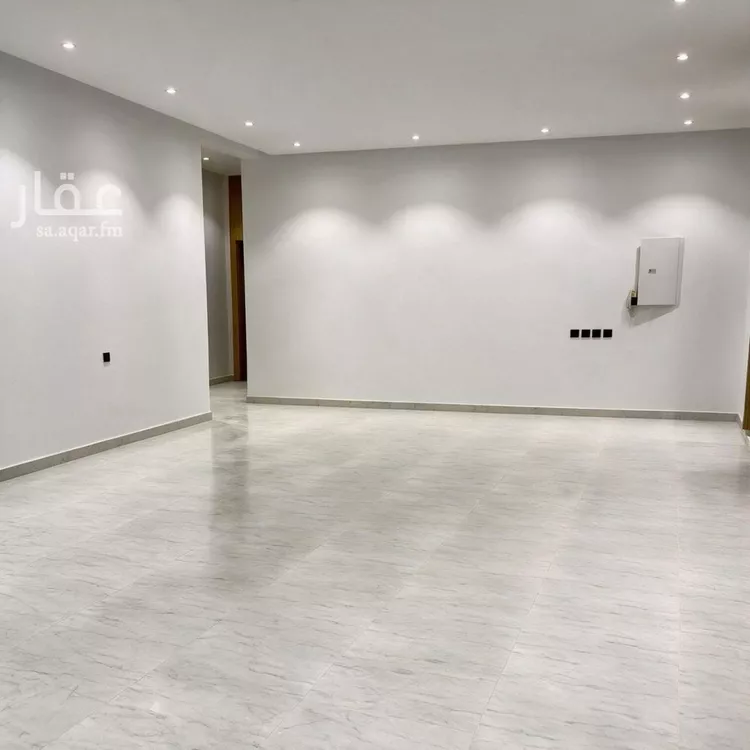 دور للبيع في شارع العزم, حي بدر, مدينة الرياض, منطقة الرياض 6