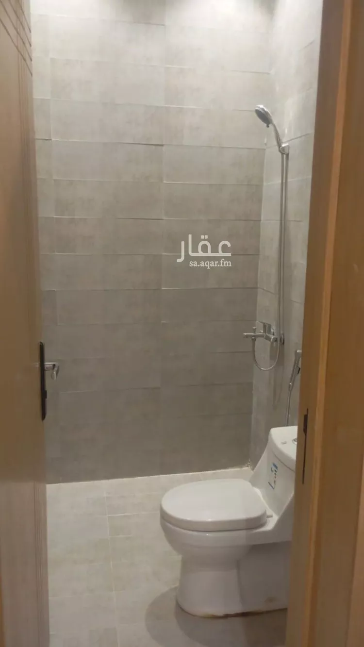دور للبيع في شارع العزم, حي بدر, مدينة الرياض, منطقة الرياض 6