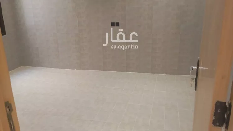 Floor for Sale in Riyadh Badr صورة 3
