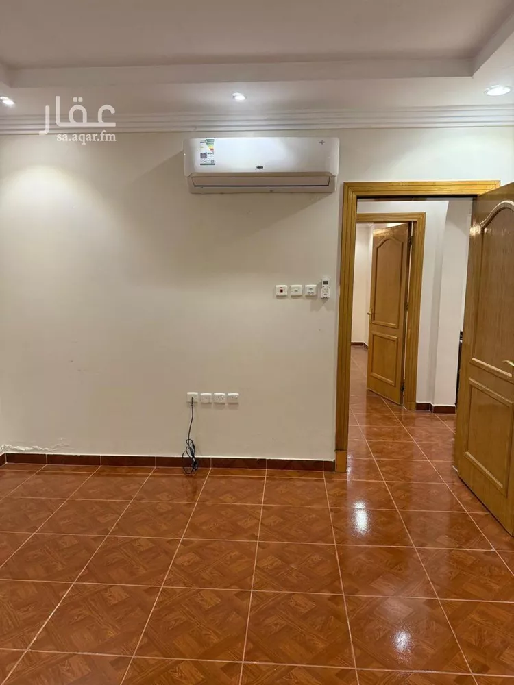 شقة للإيجار في شارع شهيد الدين ثم الوطن أحمد صالح الذبياني, حي الشهداء, مدينة الرياض, منطقة الرياض 6