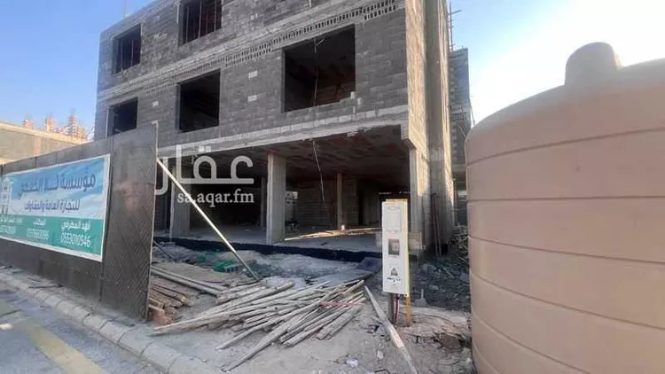 عمارة للبيع في شارع الامير محمد بن فهد ، حي العزيزية ، الخفجي ، الخفجي