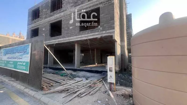 عمارة للبيع في شارع الامير محمد بن فهد ، حي العزيزية ، الخفجي ، الخفجي