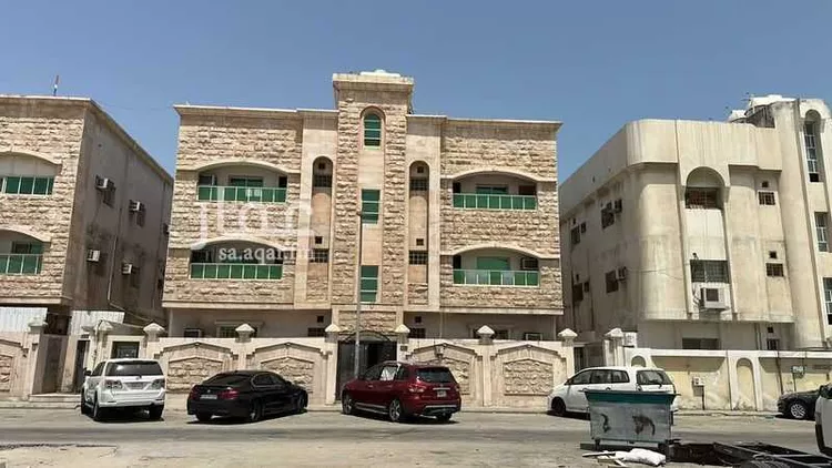 Building for Sale in Dammam Al Jalawiyah