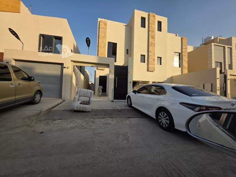 دور للبيع في شارع الحكم الطبري, حي بدر, مدينة الرياض, منطقة الرياض