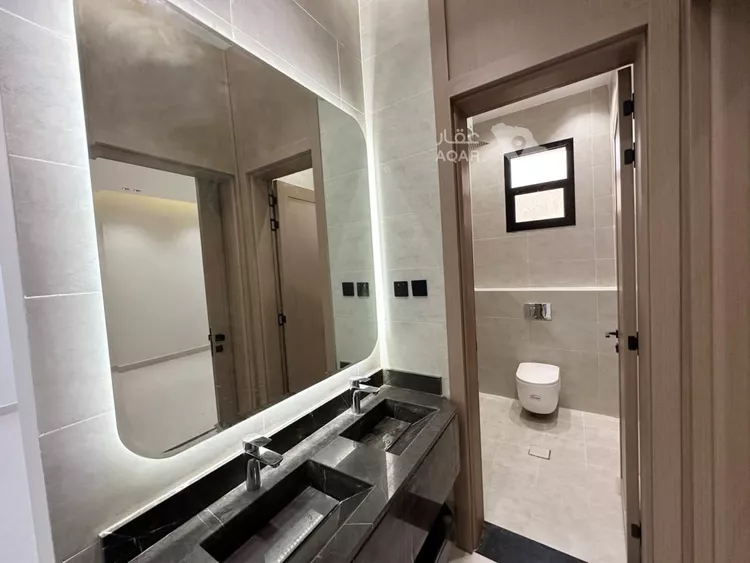 Floor for Sale in Riyadh Tuwaiq 27