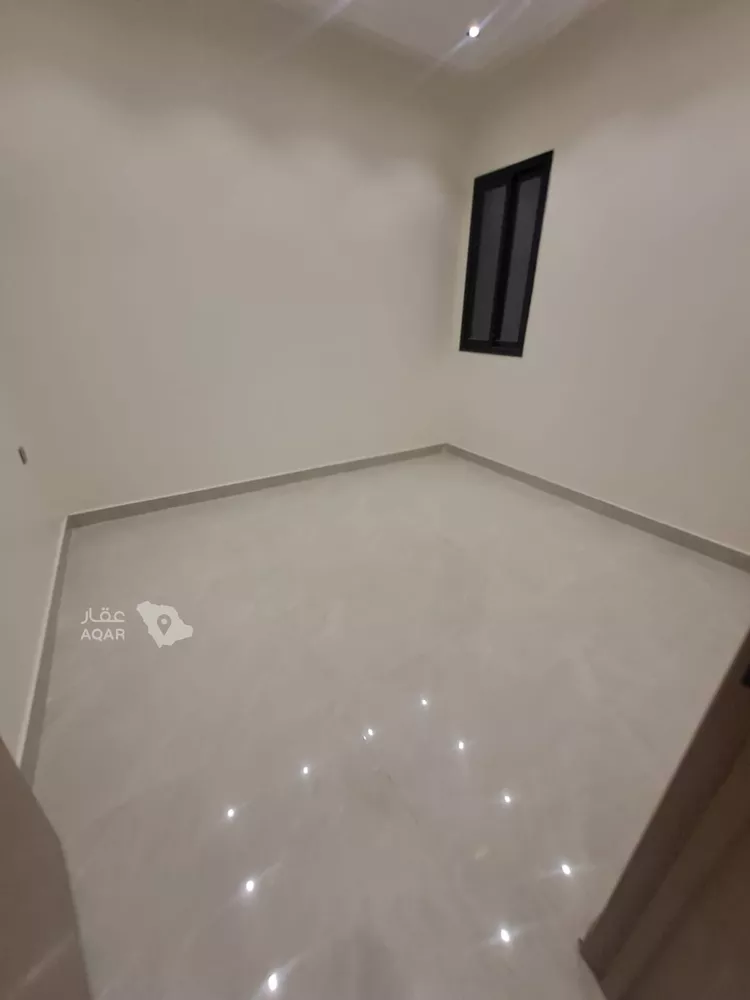 دور للبيع في شارع مرزوقي الجاوه, حي العوالي, مدينة الرياض, منطقة الرياض 9