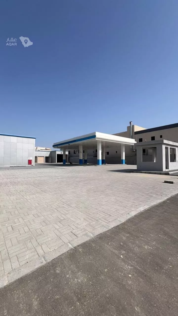 Station for rent in Al Khobar As Sawari