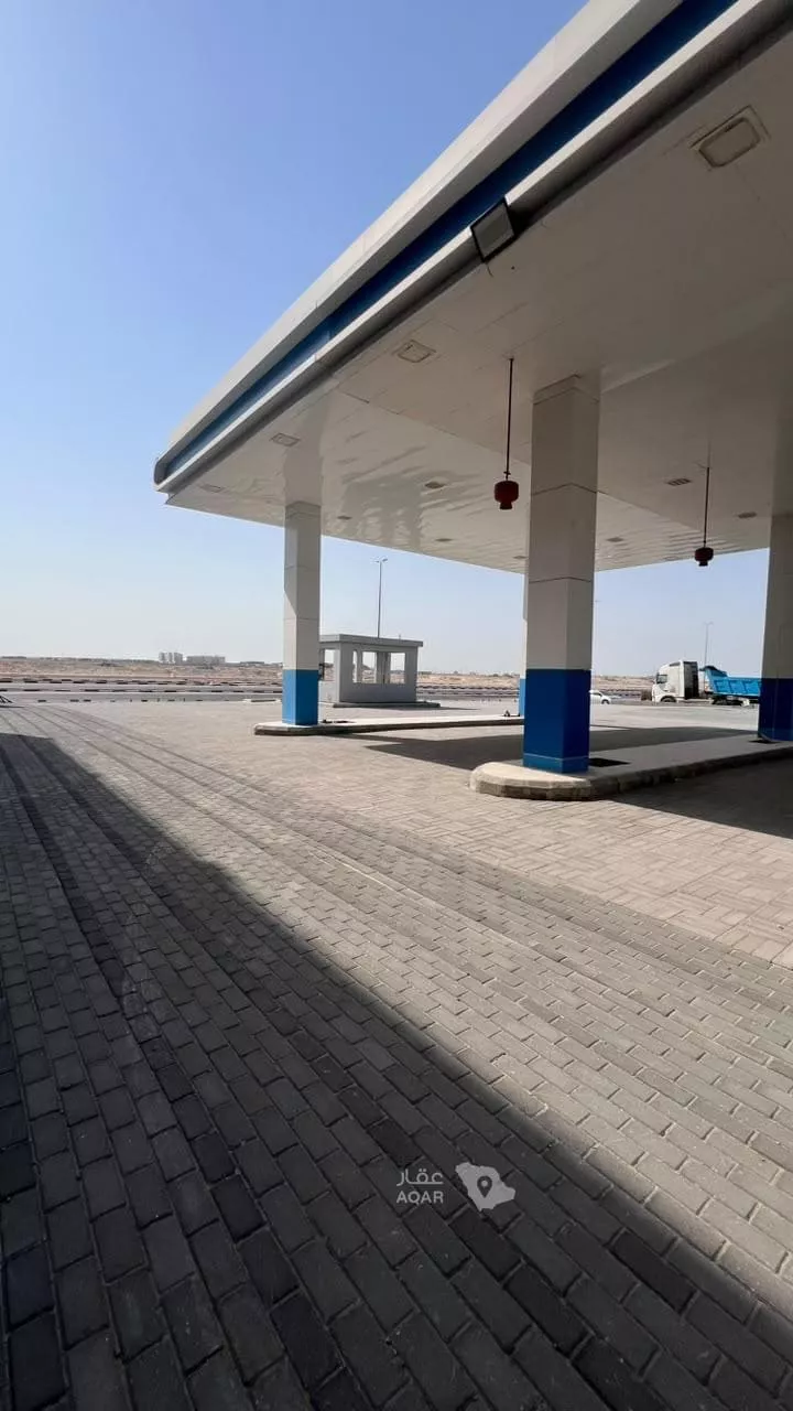 Station for rent in Al Khobar As Sawari 2
