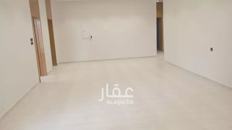 دور للبيع في شارع العزم, حي بدر, مدينة الرياض, منطقة الرياض صورة 4