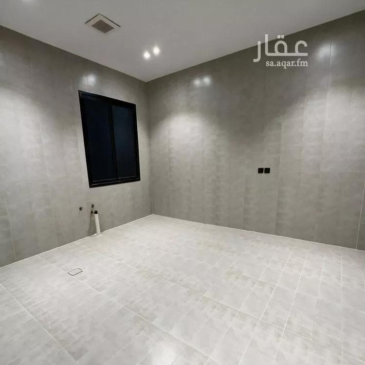 دور للبيع في شارع العزم, حي بدر, مدينة الرياض, منطقة الرياض صورة 5