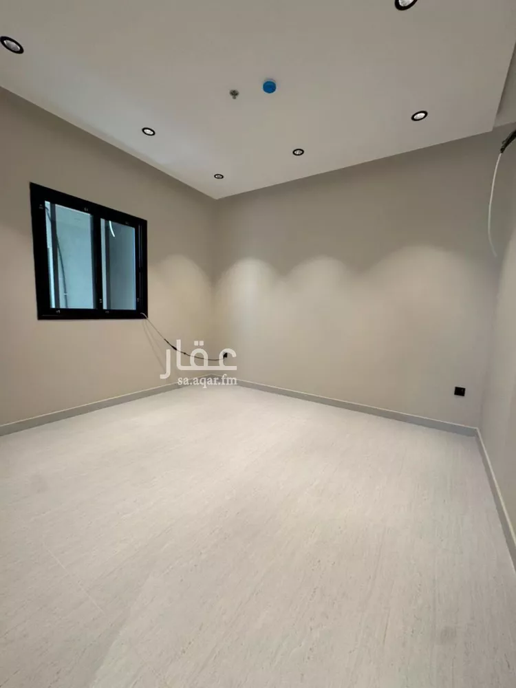 شقة للبيع في شارع النعيرية, حي الحمراء, مدينة الخبر, المنطقة الشرقية 8