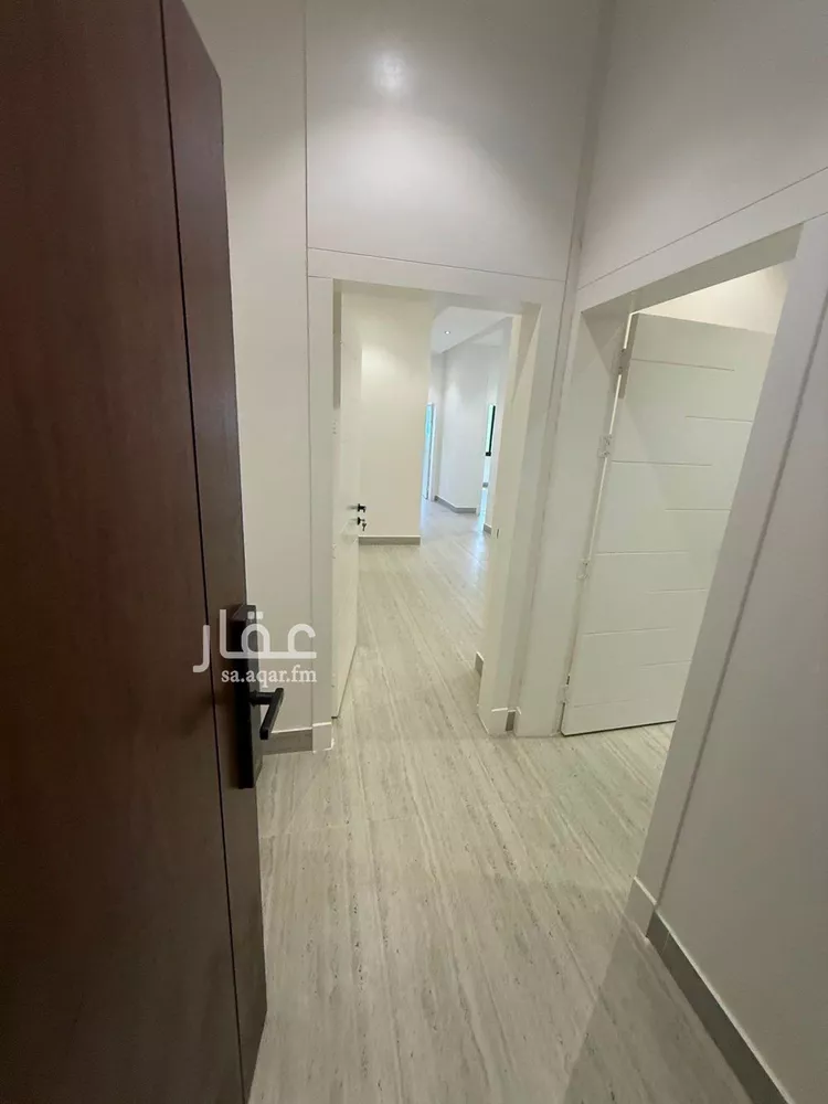 شقة للبيع في شارع المراح, حي الحمراء, مدينة الخبر, المنطقة الشرقية 6