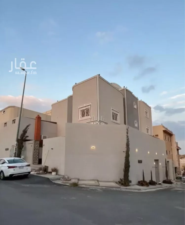 أرض للبيع في شارع الحافظ ابن حجر, حي الحلقة الشرقية, مدينة الطائف, منطقة مكة المكرمة