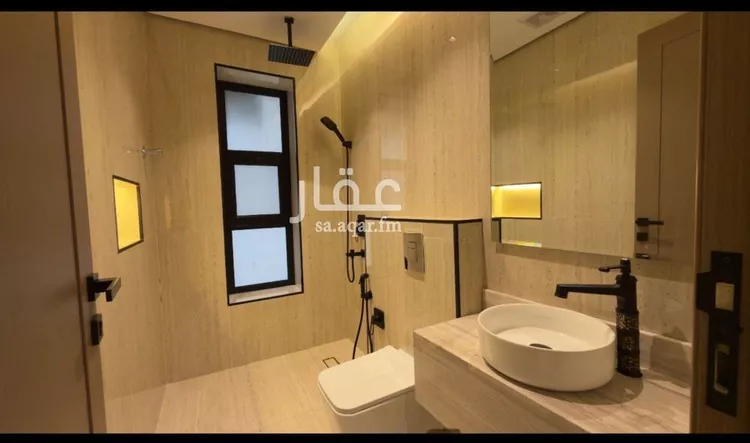 شقة للبيع في شارع القيصومة, حي الحمراء, مدينة الخبر, المنطقة الشرقية 8