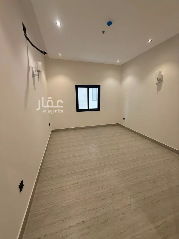 شقة للبيع في شارع المراح, حي الحمراء, مدينة الخبر, المنطقة الشرقية 12
