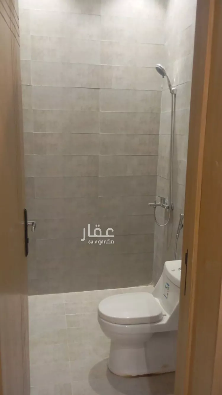 دور للبيع في شارع العزم, حي بدر, مدينة الرياض, منطقة الرياض 14