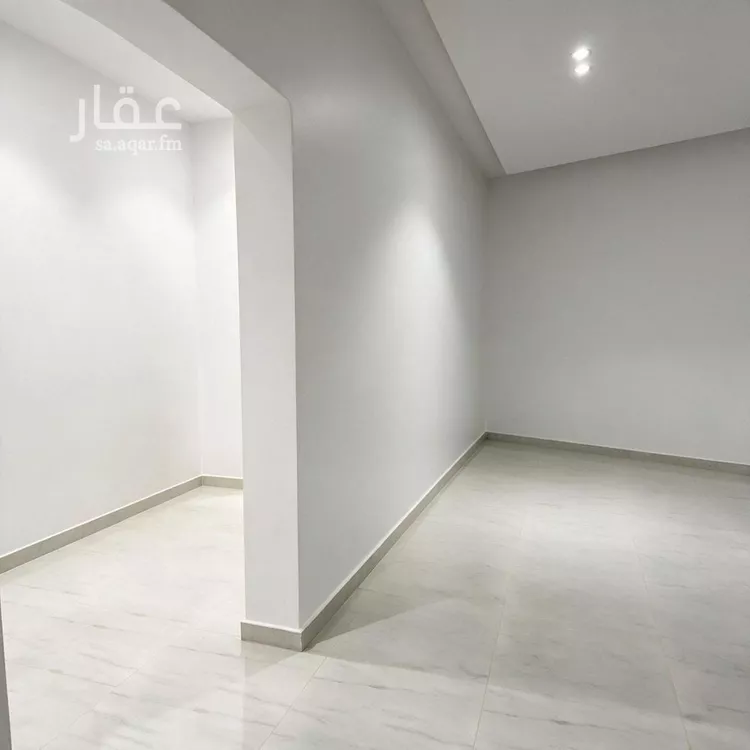 Floor for Sale in Riyadh Badr صورة 3