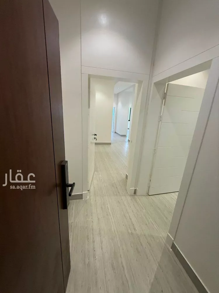 شقة للبيع في شارع المراح, حي الحمراء, مدينة الخبر, المنطقة الشرقية 7