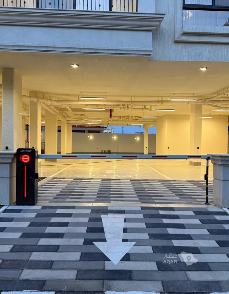 شقة للبيع في شارع الالمعي, حي البندرية, مدينة الخبر, المنطقة الشرقية