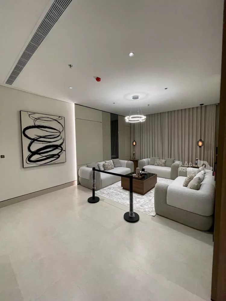 شقة للبيع في شارع الالمعي, حي البندرية, مدينة الخبر, المنطقة الشرقية 15