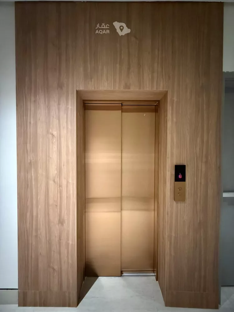 شقة للبيع في شارع الالمعي, حي البندرية, مدينة الخبر, المنطقة الشرقية 9
